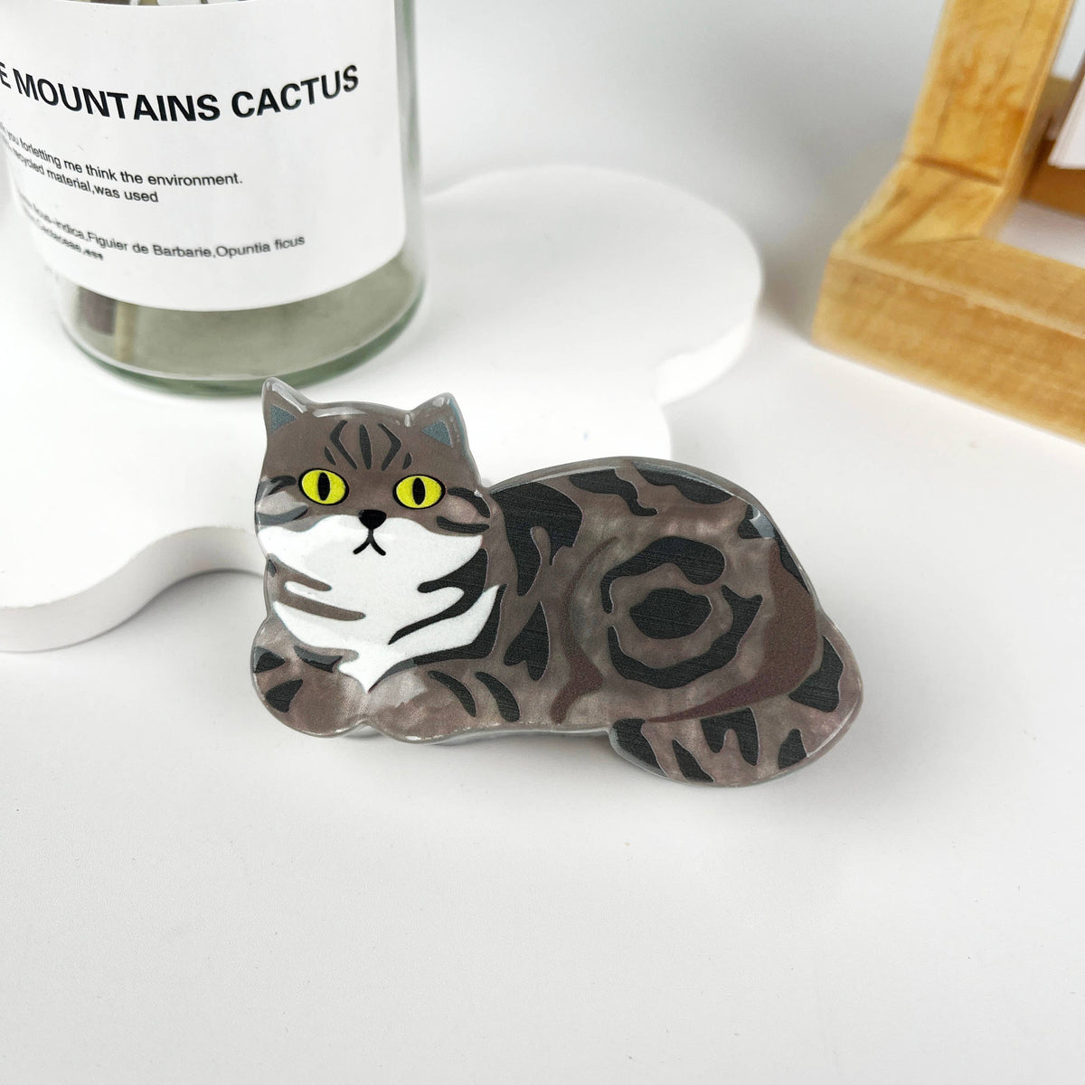 mildstyles: Cat style animal hair claw clip