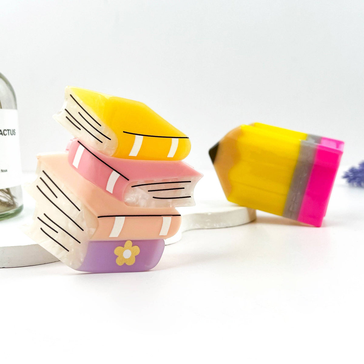 mildstyles: Book & Pen Acetate Hair Claw Clip – Creative Design