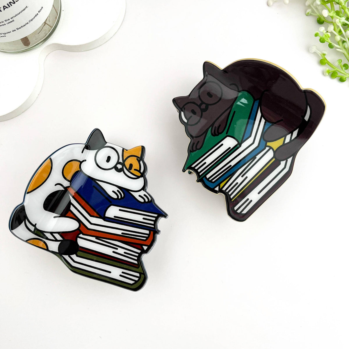 mildstyles: Studious Cat Claw Clip