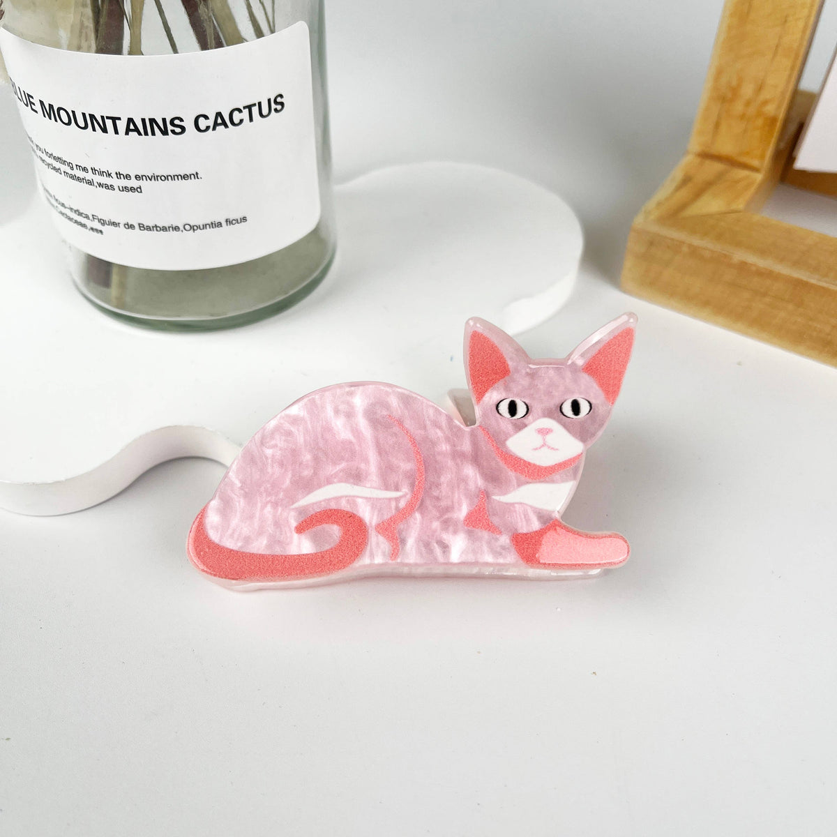 mildstyles: Cat style animal hair claw clip