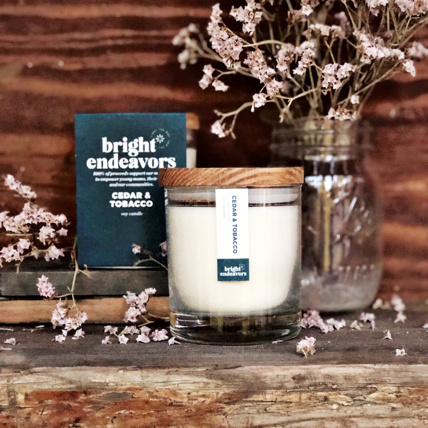 Bright Endeavors Candle: Cedar & Tobacco (9 oz. Glass)