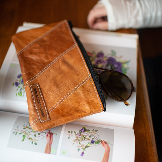 2nd Story Goods: Two Shades of Leather Pouch