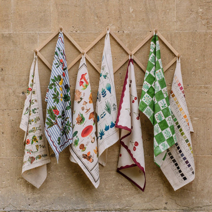 Roomytown Inc: Organic Cotton Tea Towel - Shapes of Leaves