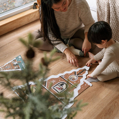 Wee Gallery: Gingerbread House Holiday/Christmas Floor Puzzle