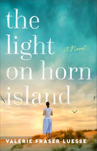 The Light on Horn Island: (Southern Women's Fiction about Community, Sisterhood, and Self-Discovery Set in Mississippi)