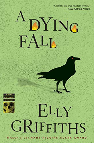 A Dying Fall (Ruth Galloway Mystery)