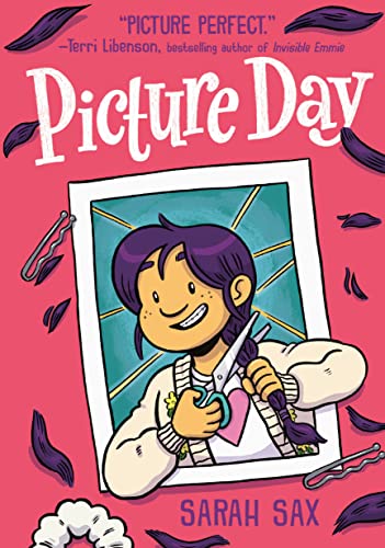 Picture Day: (A Graphic Novel) (The Brinkley Yearbooks)