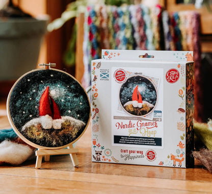 The Crafty Kit Company: Gnomes in a Hoop Needle Felting Craft Kit