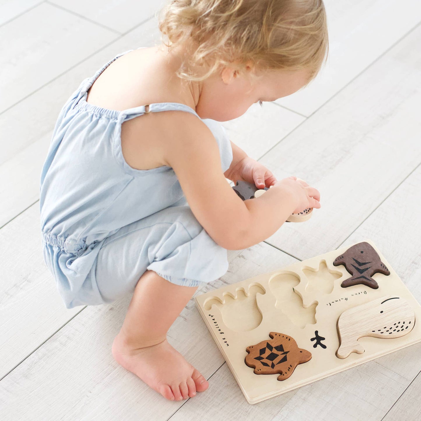 Wee Gallery: Wooden Tray Puzzle - Ocean Animals (2nd Edition)