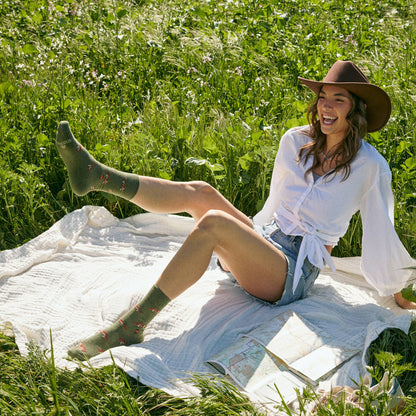 Conscious Step: Socks that Protect Tigers (Green Tigers)
