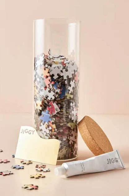 JIGGY: Puzzle & Glue Kit: Picnic A La Plage, Anthropologie (800 pc)