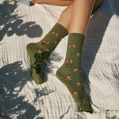 Conscious Step: Socks that Protect Tigers (Green Tigers)