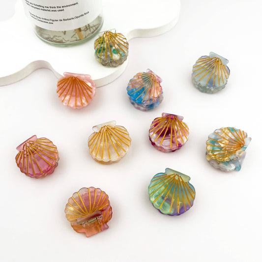 mildstyles: Cute Mini Shell Clip