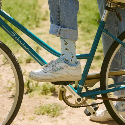 Conscious Step: Socks that Protect Bees