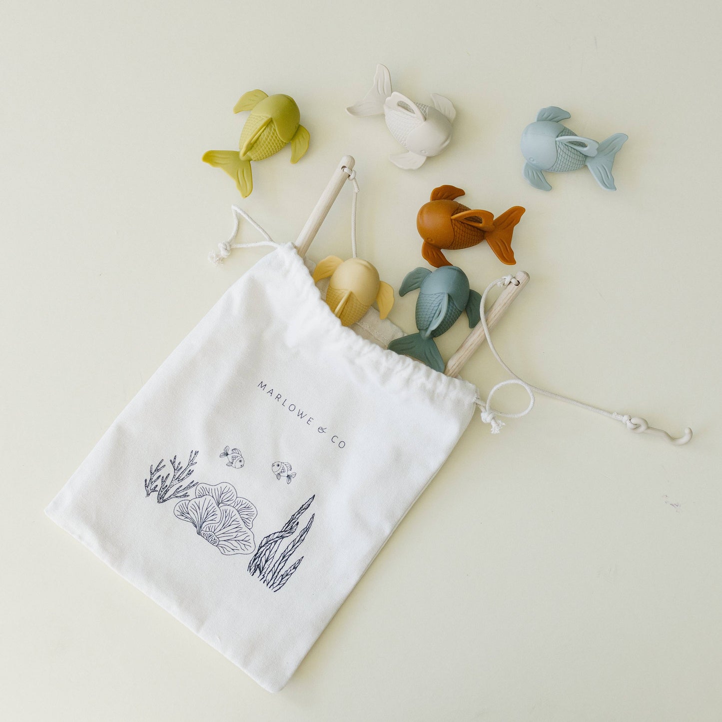 Marlowe & Co: Silicone and Wood Fishing Play Set