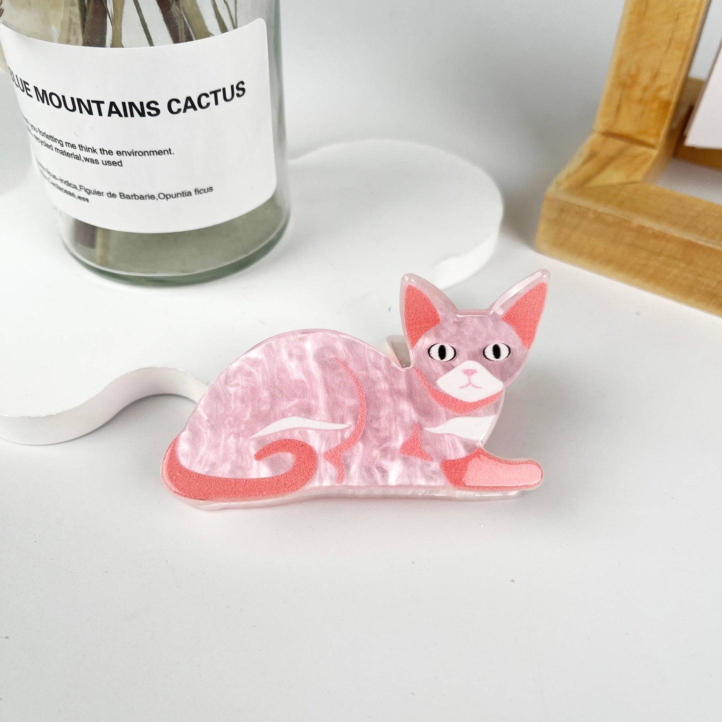 mildstyles: Cat style animal hair claw clip