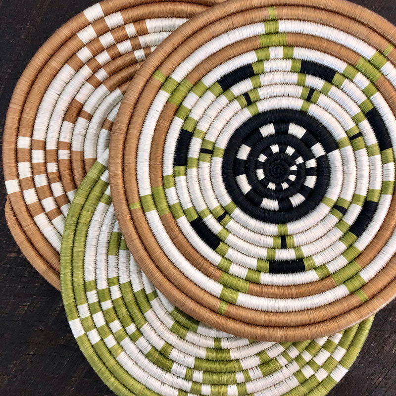 Azizi Life: Hand Woven Trivet