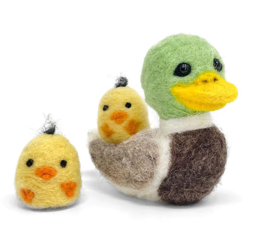 The Crafty Kit Company: Duck & Ducklings Needle Felting Craft Kit