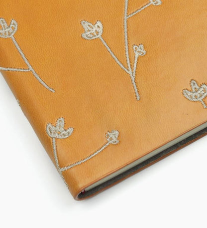 Denik: Samantha Embroidered Layflat Journal